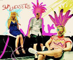 Playing tonight <a href="/RontomsSundays/">Sunday Sessions</a> w  Genders <a href="/helvetiaband/">helvetia</a> open.spotify.com/album/5Zkr8ukB…