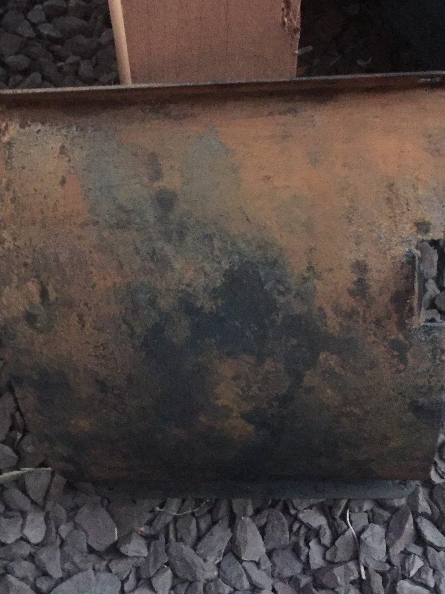boxerkid1611's tweet photo. @PitBossGrills I love my pitboss smoker but I’m having an issue with rust on the inside. Any ideas? https://t.co/LNjt2xLP2j
