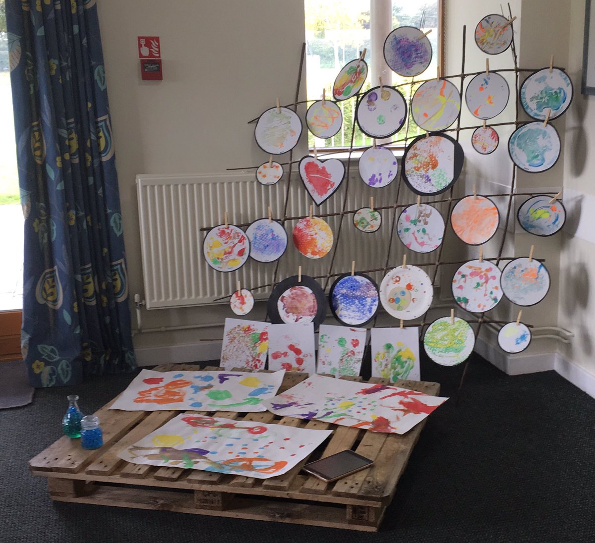 HomesteadNurse4's tweet photo. @DotClubConnect @EYTalking Vashti inspired us to hold our own exhibition! Every child an artist #MakeYourMark #DotDay https://t.co/lIu66pZuFD
