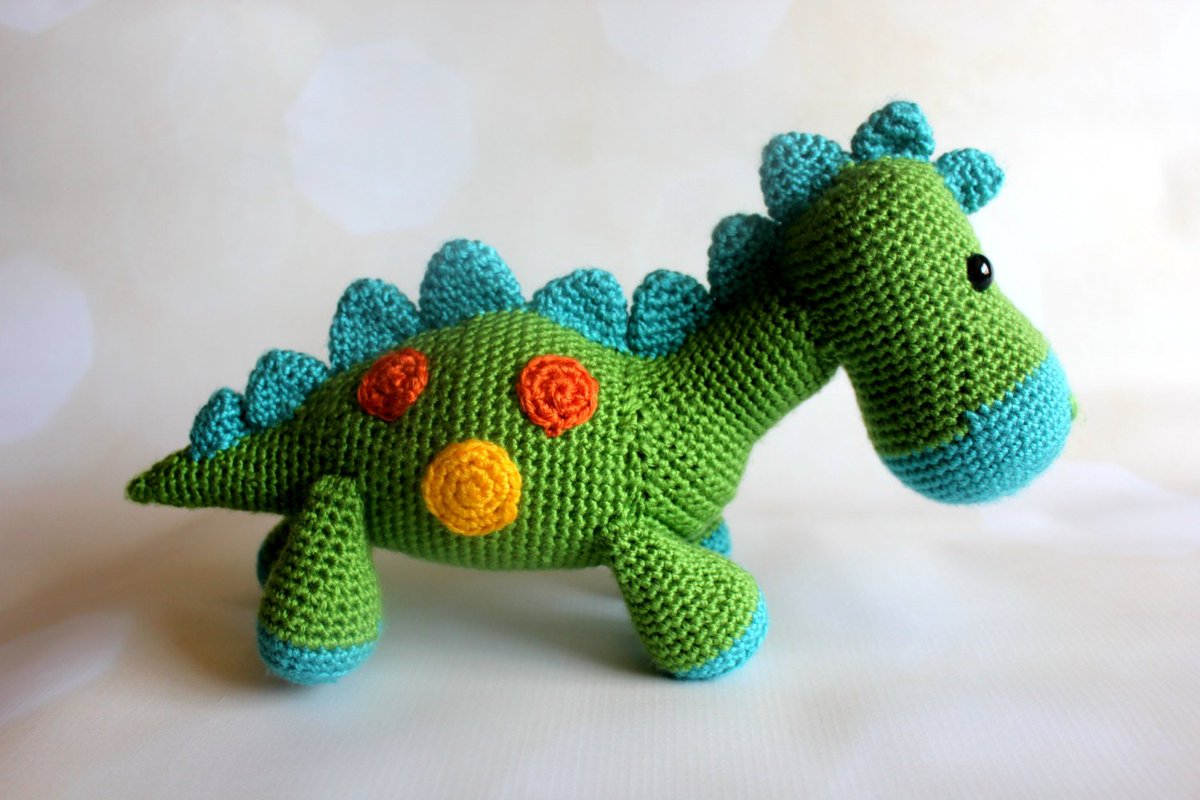 SistersCraftCor's tweet photo. Dinosaur Stuffed Toy - Crochet Plush Animal - Dinosaur Amigurumi - Baby Plush https://t.co/wP6XDmq5yP #newbornphotography #etsyhandmade https://t.co/1aEQ8vzTJA