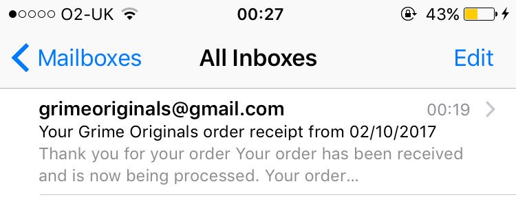 ashxowsla's tweet photo. @GrimeOriginals @UKGrime looool HAD to cop that black tee didn't I 👀 https://t.co/YedWS7k2U7