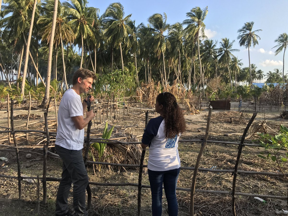 UNDPMaldives's tweet image. ClimateChangeIsReal!#stormsurge #tidalwaves affects water lens,destroys livelihood.#Resilient planning needed #ClimateAction now @nikolajcw
