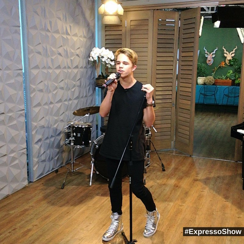 Can you believe <a href="/suttonandymusic/">ANDREW SUTTON</a> is only 16?! Let us know how much you enjoyed his performance! #ExpressoShow