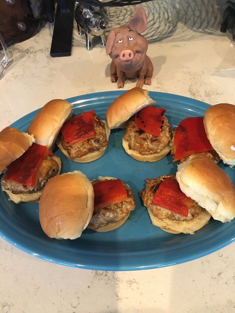 GrillFather99's tweet photo. Live Update: Downtown Tucson, AZ - Pork sliders with roasted red peppers and sweet garlic aioli.  All cooked on Lynx the infrared. https://t.co/iIm5W4OChT