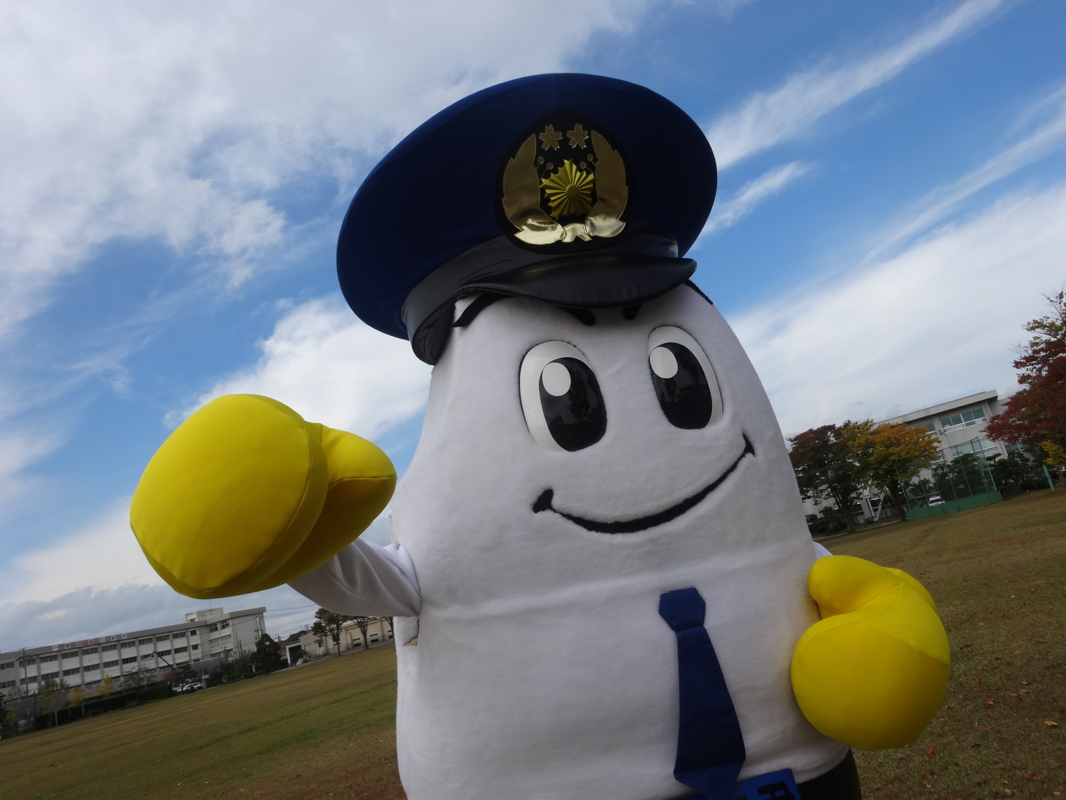 新潟県警察 ひかるくん 新潟県警察公式twitterを始めました みなさん こんにちは 新潟県警察の マスコットキャラクター ひかるくん です 今日から公式twitterを始めました 随時投稿していくのでよろしくね 運用ポリシー等 T