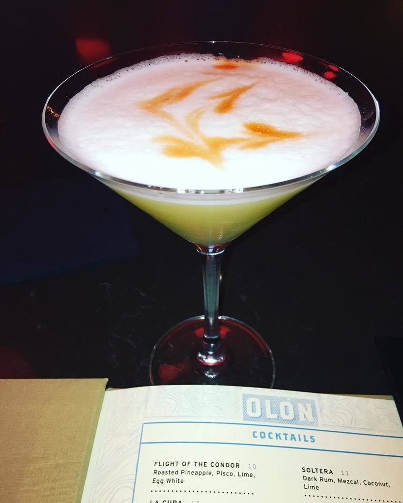 Bklynzizi's tweet photo. #roastedpineapple #pisco #eggwhites #olonrestaurant #chefjosegarces #tropicana #tropit #atlanticcity #doac #cocktails #cocktail #bklynzizi https://t.co/YwsKUEk6UD