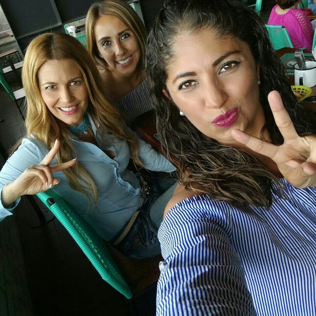 Con mis leinitasssss en Torreón ❤las amo #Friends #araceliadame #torreon #elcaribeño