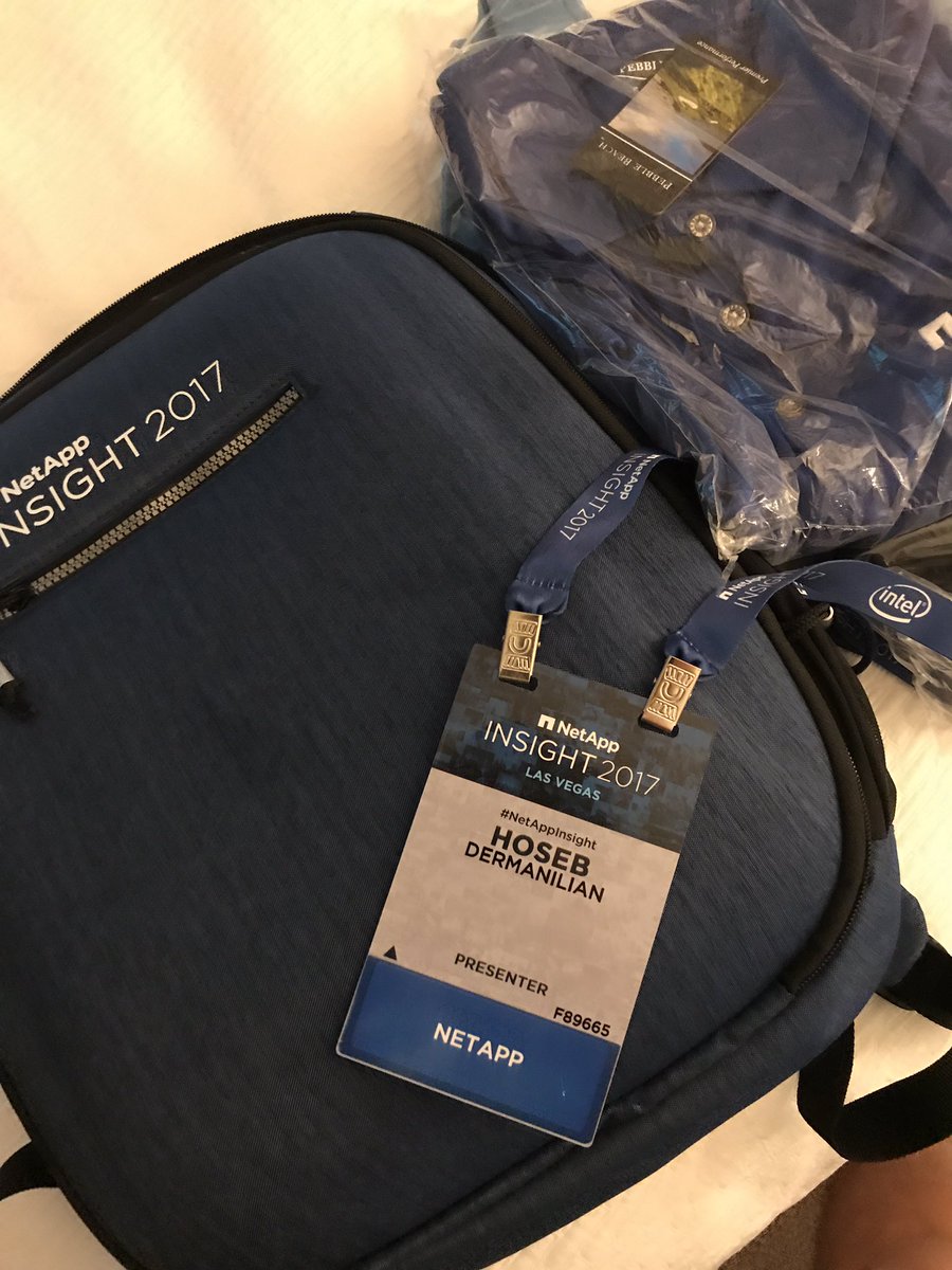 HosebDM's tweet image. Checked in! #Speakerbadge #Backpack #Tshirts #NetAppInsight let&apos;s do this!
