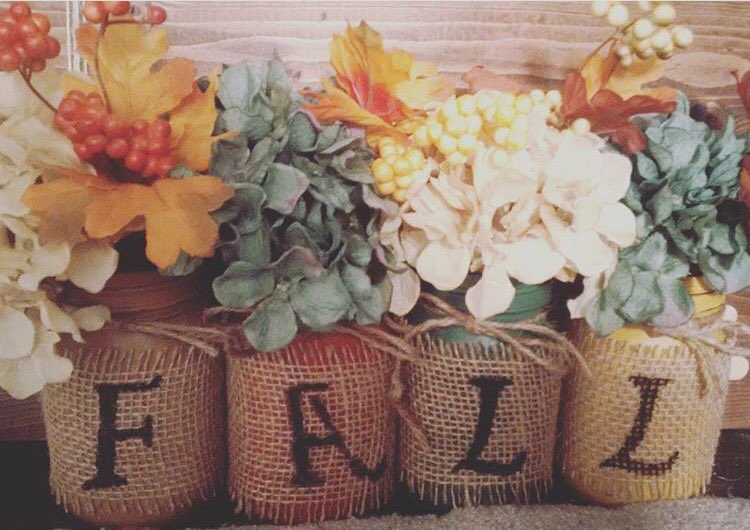 justsavvyc's tweet photo. Fall colours are some of the best colours 🍂🍁🎃 Get your Fall themed jars here https://t.co/NmzFCeDaku #etsymade #handcrafted #Canadianmade https://t.co/y2v0zWGo4j
