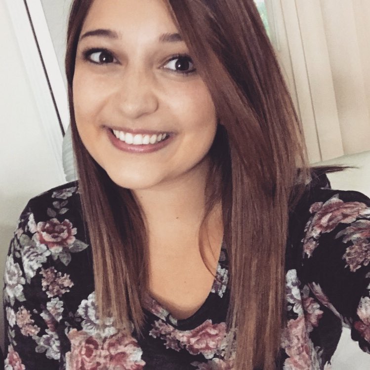 beccebee's tweet photo. #NewProfilePic https://t.co/5yD5LOZImP