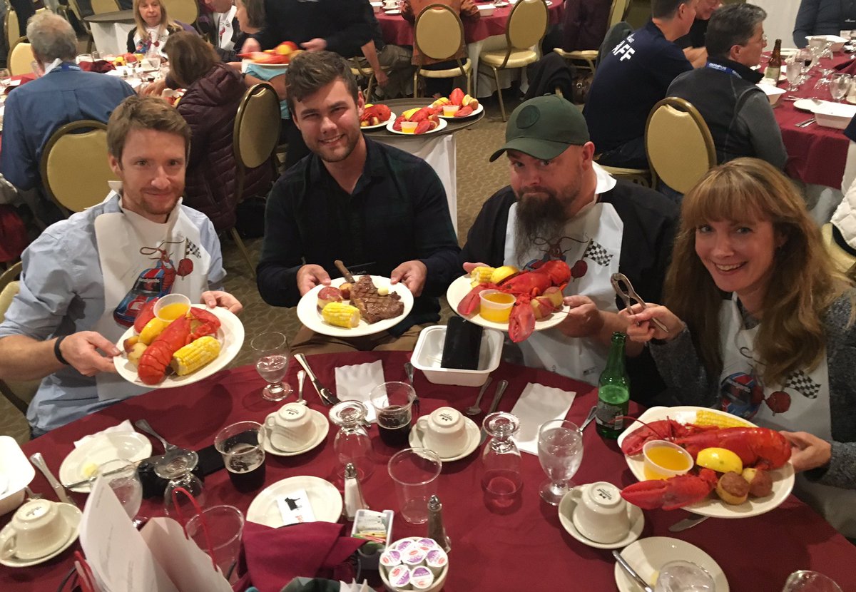 ErinBabnik's tweet photo. I'm currently speaking (and eating copious amounts of lobster) at a photography conference in Maine. #outofacadia https://t.co/jIyzabmqC3