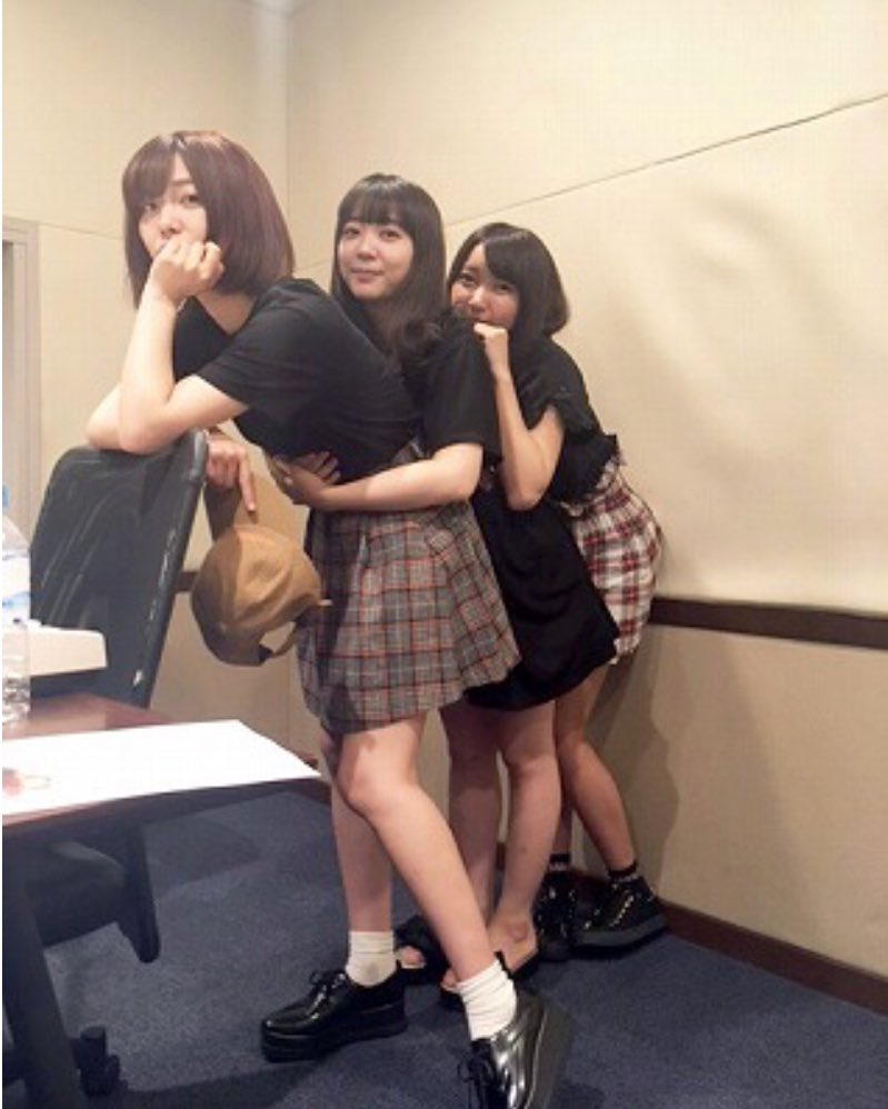伊藤 彩沙 Ayasa Ito 在 Twitter 上 今週のポピラジ更新です 銀だこ美味しかったあーーー バンドリ 響ラジオ ステーションで バンドリ ポッピンラジオ を楽しもう T Co Xfkyeeuimr T Co Al8pg7njrn Twitter