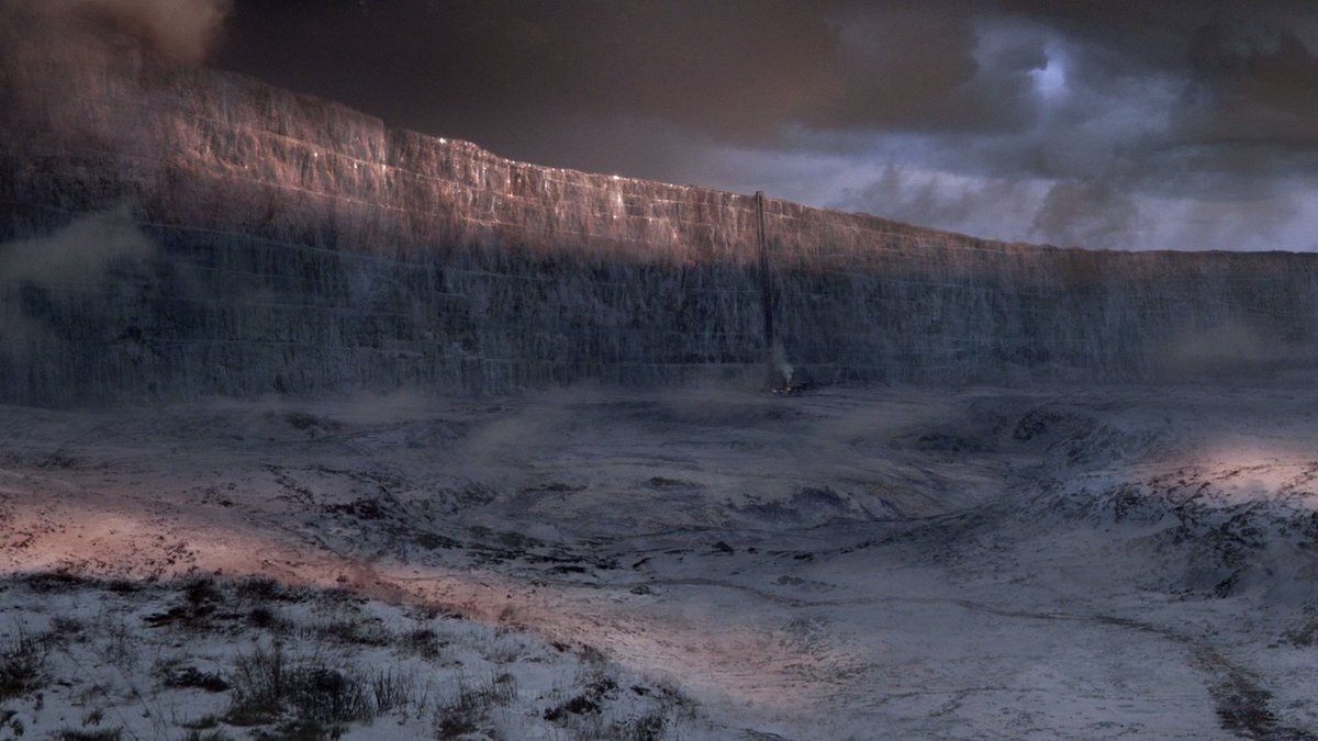 18566574Account's tweet photo. North of #TheWall, finally!!! Just look at that monster!!!🤤 https://t.co/4SWB3FtnWR