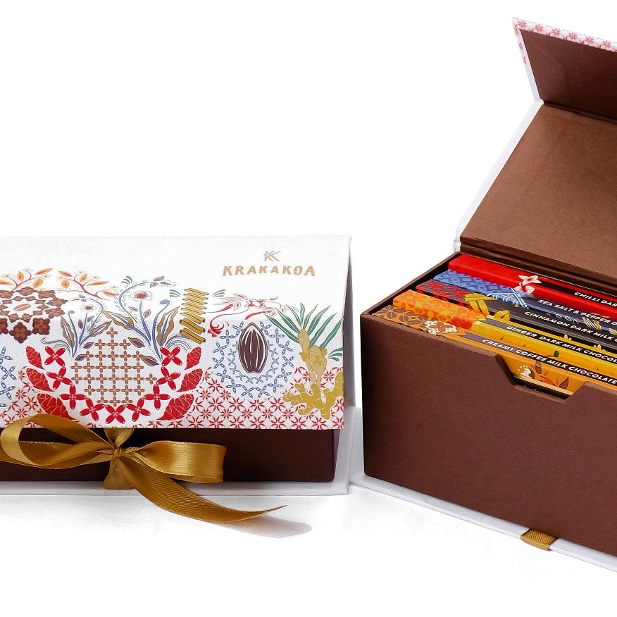 Happy National Batik Day! Here is our Flavoured Bar Gift Set to celebrate this special day!