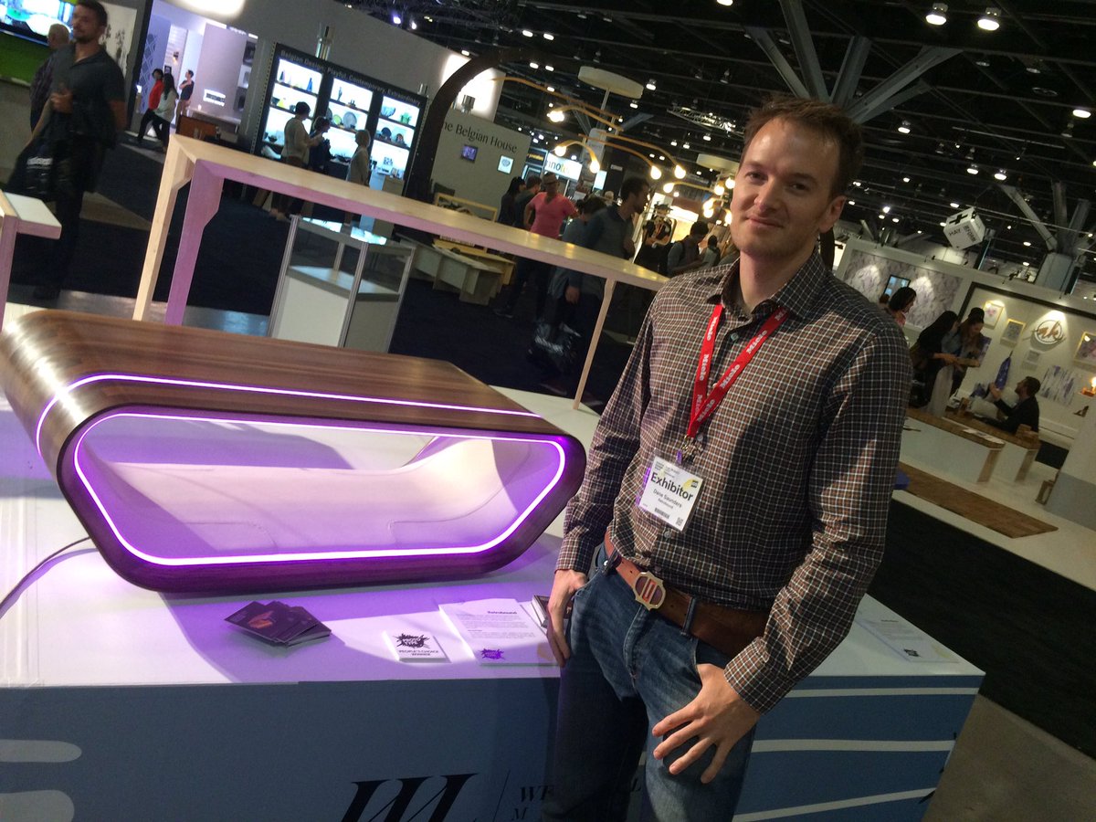 citieguy's tweet photo. Flew home for @IDSvancouver. Prototype by @Western_Living a highlight. Chats w @ @Loom_Lighting' Yves, @Framepublishers, @DesignFindustry. https://t.co/Hsz8NFk0rK