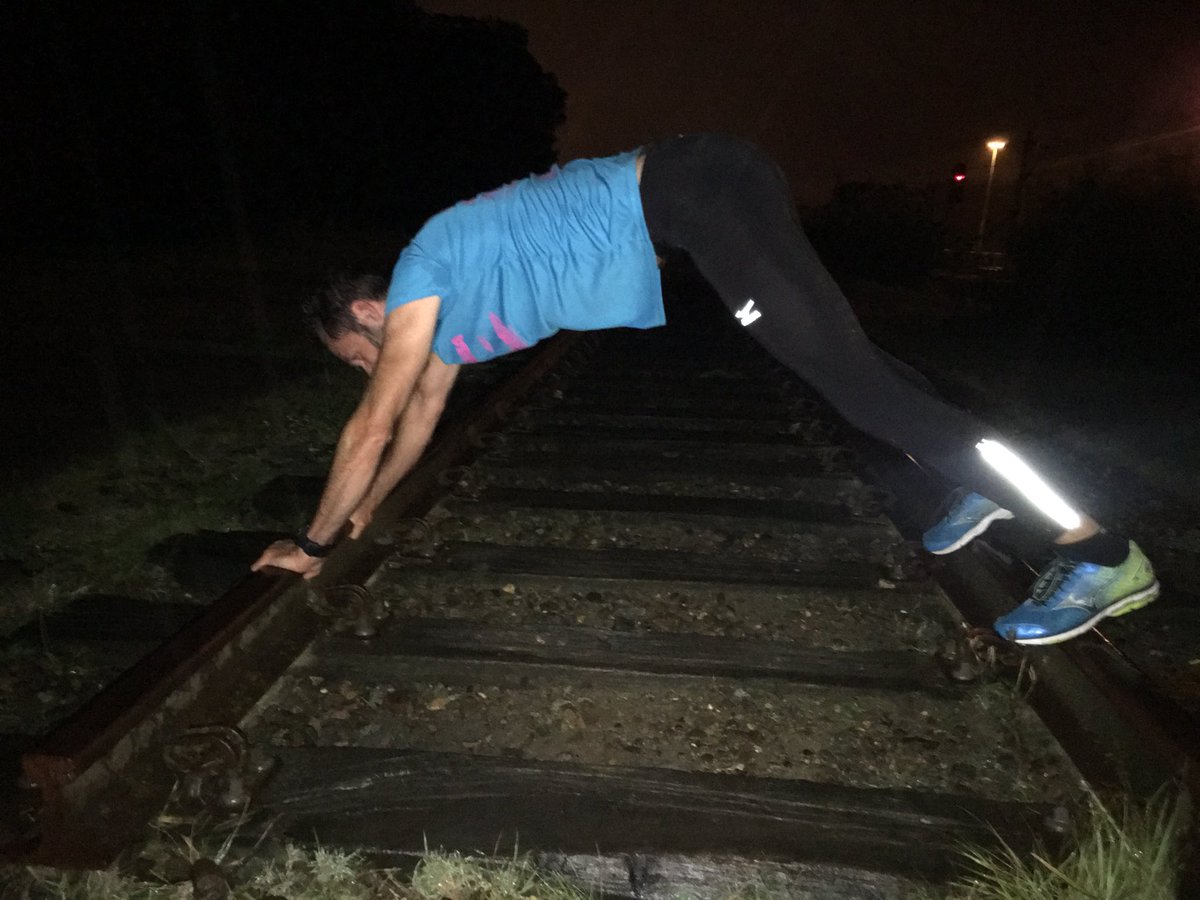 Vanochtend begonnen met  begeleiden van een #helweek. Eerst maar eens bootcampen om 0530u. Rest van de dag in teken van “vaste gewoontes”