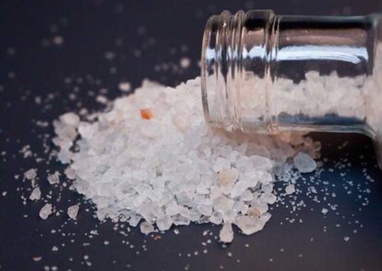 טוויטר ｹﾝ בטוויטר アメリカで問題になってる新種のドラッグ フラッカ 使うとゾンビみたいに暴れたりする症状も怖いけど 1回分で約370円という安さが恐ろしい T Co R2tdrh8lki