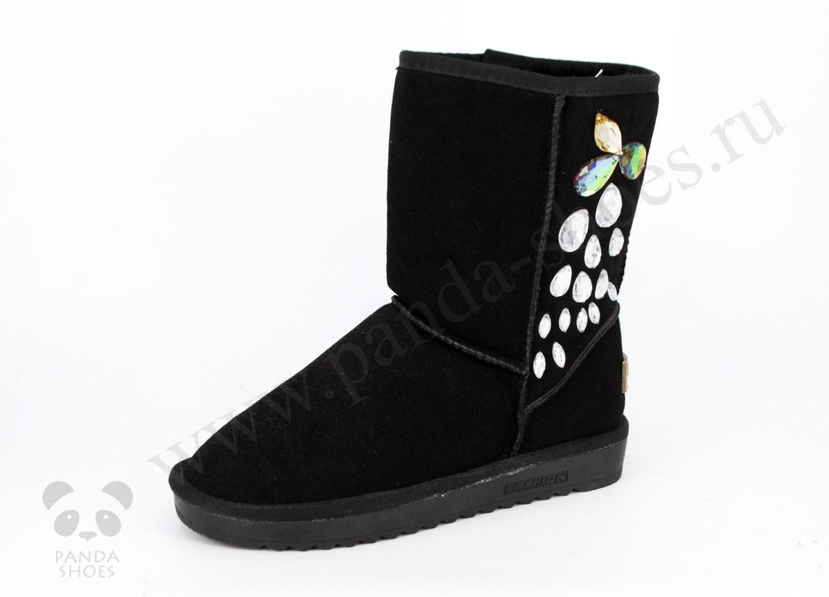 Уважаемые коллеги-покупатели, рады оповестить Вас о поступлении зимней женской обуви-УГГИ, теплые и интересные модели, по низким ценам