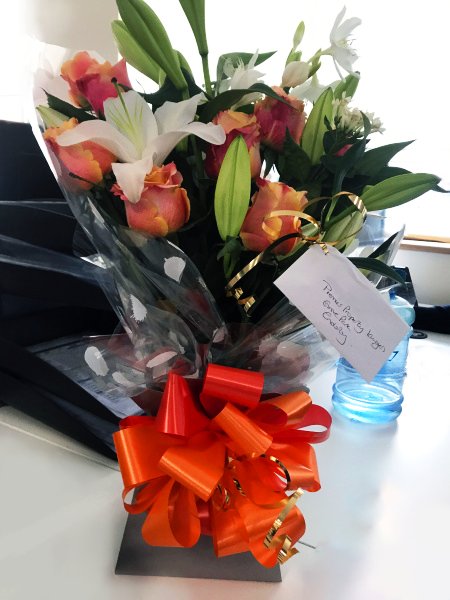 Thanks to our happy client who sent in these lovely flowers for Shetal!