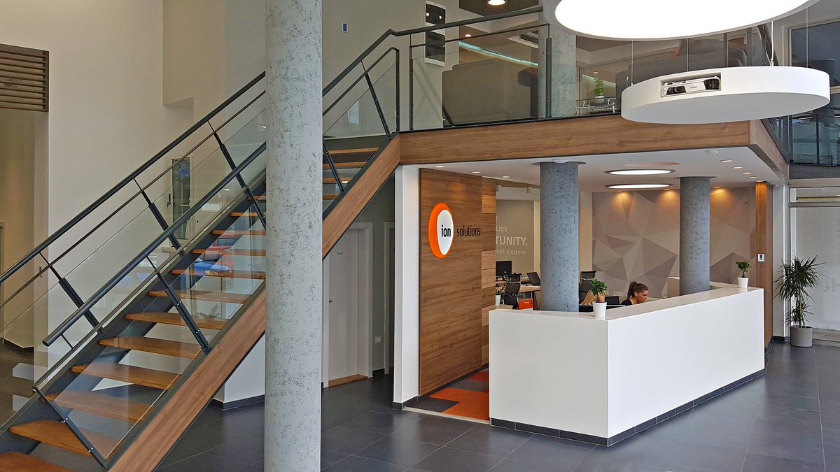 StructuraStudio's tweet image. 'ION SOLUTIONS', Novi Sad
Construction: 'Structura Concept' doo / 2017