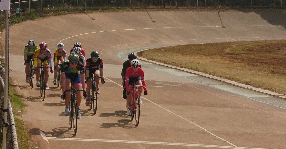 RonetHuman's tweet photo. Positive and Hard racing the past weekend. #trackcycling #jhbgrandprix 
@CloverWayBetter @TeamClover2017 @girosportdesign
#guth #V_Office https://t.co/DyjVNFpIY8