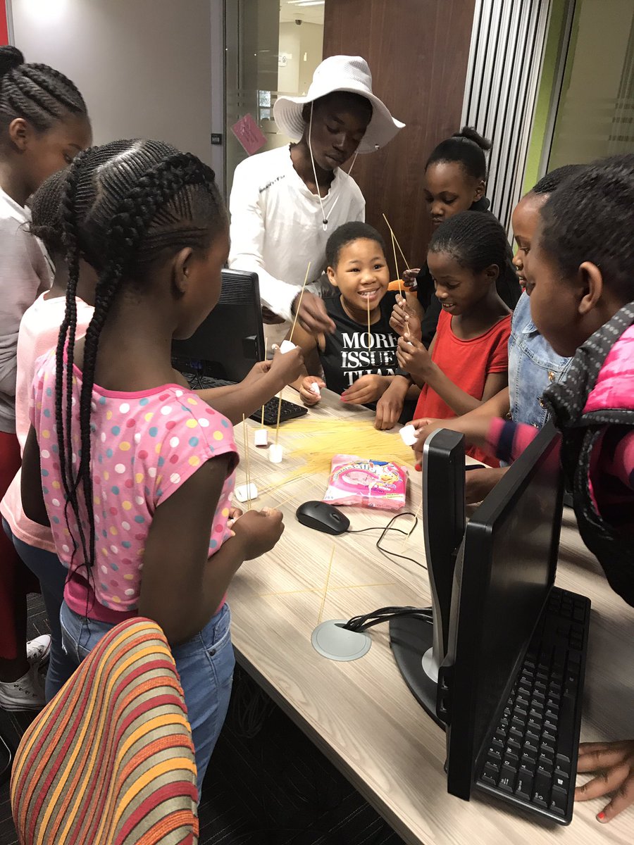 ILAF_Foundation's tweet image. @africateengeeks #festivalofcode armed only with spaghetti and marshmallows, building a highest structure that on its own. @SasolSA @unisa
