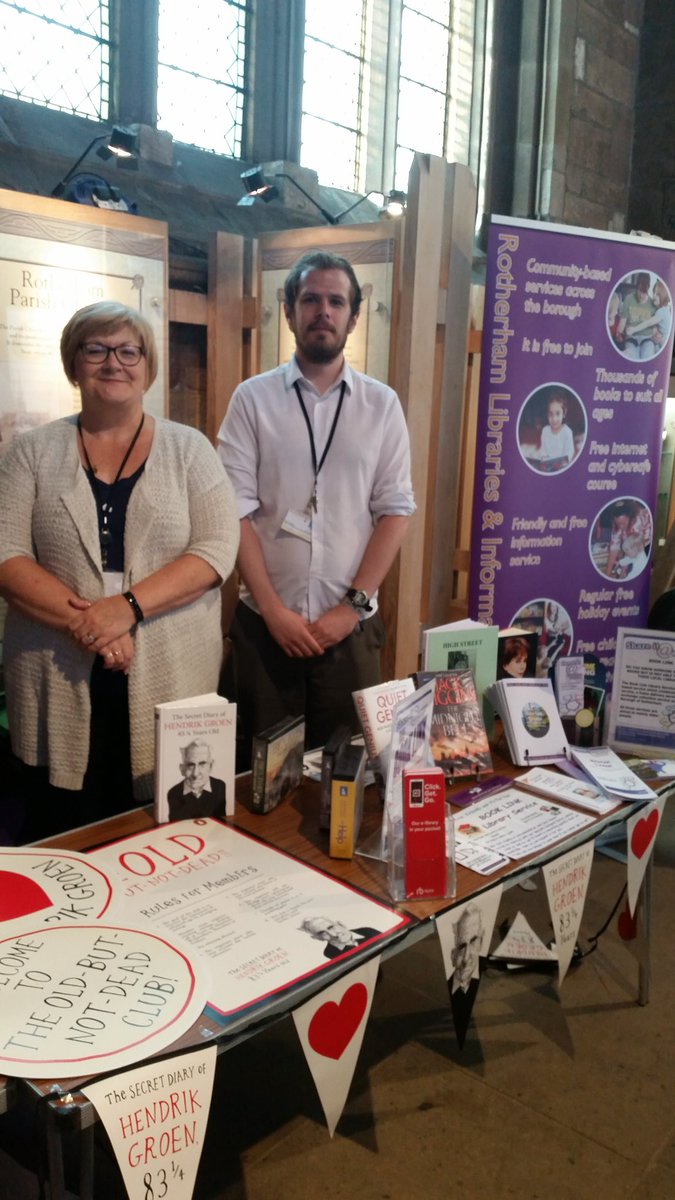 RothLibraries's tweet image. We&apos;re at #RotherhamMinster for #OlderPeoplesDay promoting our #HomeLibraryService, #OnlineLibrary &amp;amp; #GOLW17