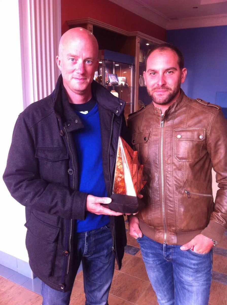 Primer premio al público recogido por Miguel Ángel y Kiril en el Campeonato Mundial de piro-musicales realizado  en Kaliningrado, RUSIA