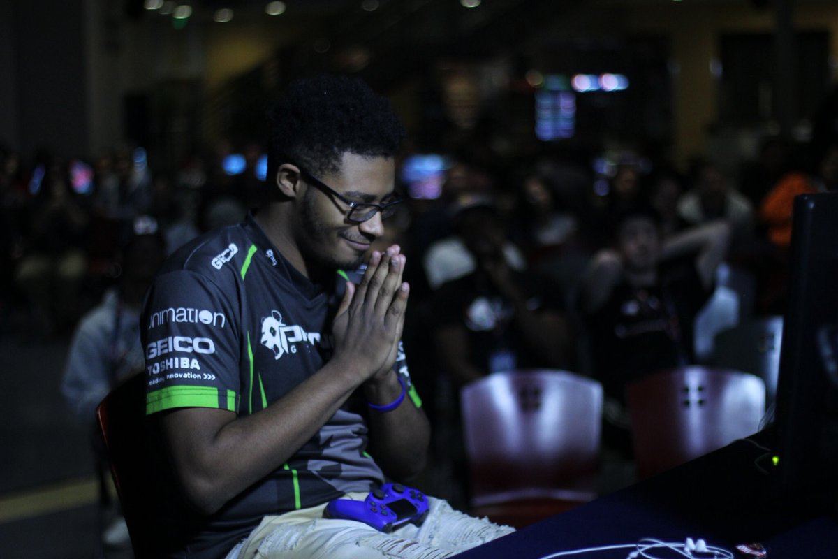 CapcomFighters's tweet photo. For his 6th overall #CPT2017 win of the year, @PunkDaGod takes #NWM9.5 @PandaGlobalPG https://t.co/CqENKqHnx2