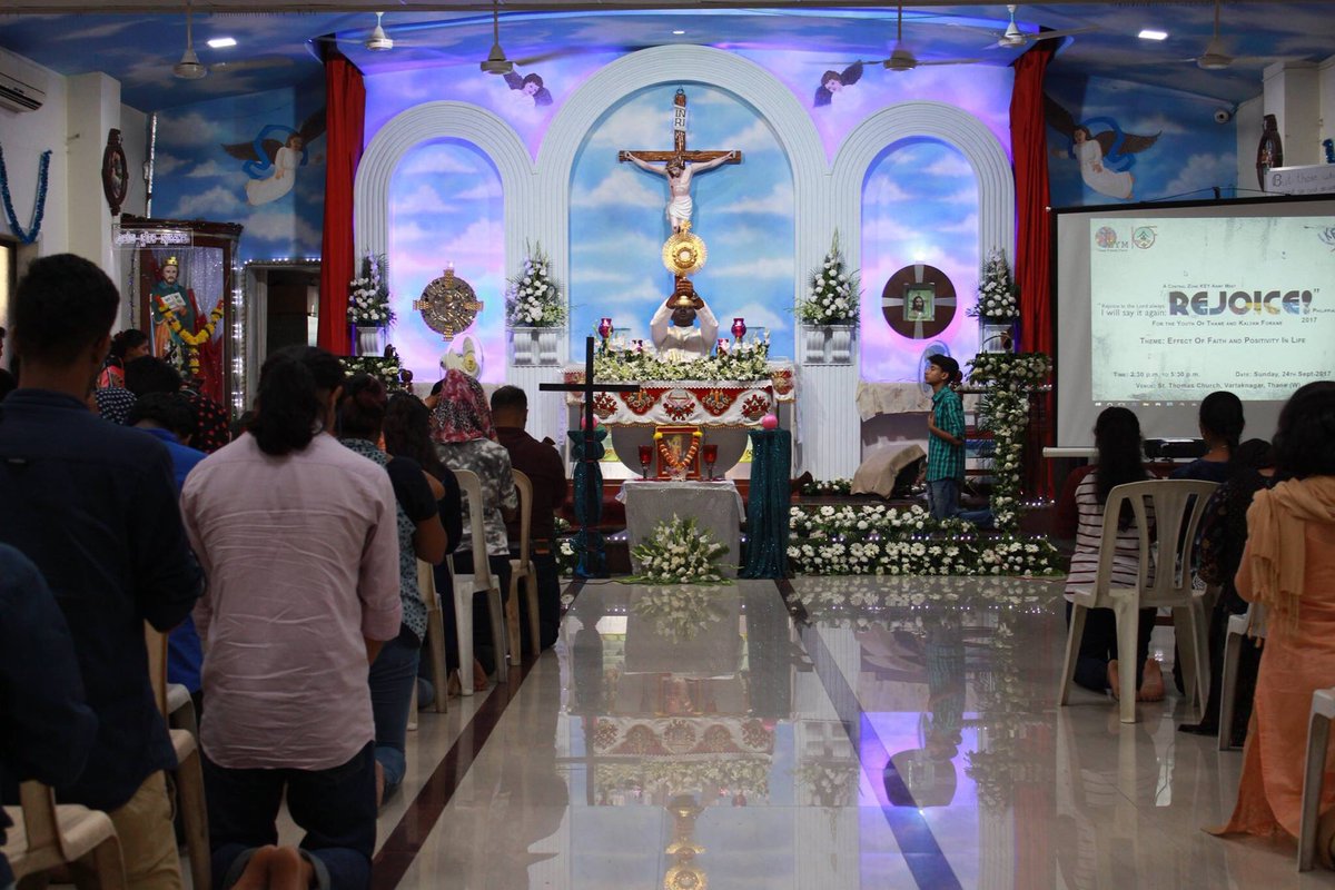 KalyanDiocese's tweet photo. #REJOICE17
A #KEYArmy meet of #Thane & #Kalyan Foranes at #StThomas #Church #VartakNagar
#TZYM #KEY #Catholic #DigitalKalyan #SyroMalabar https://t.co/Epv8cKu50K