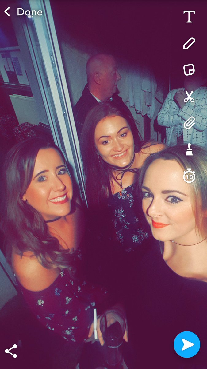 aspin_roseann's tweet photo. When ur embracing single life and spend a full weekend on the lash.... monday be kind to me 😂😂😂 https://t.co/pALvTPnOXx