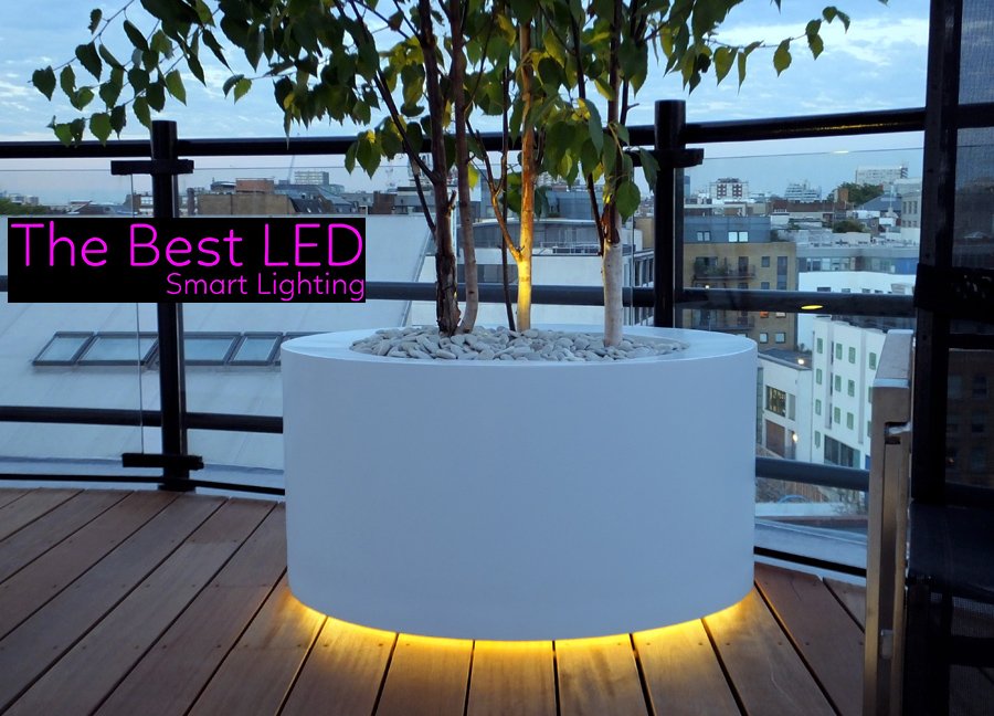 thebestled's tweet photo. Con una sencilla instalación de #tiraled cambie totalmente su #terraza. Disponemos de muchos tipos https://t.co/sR6QHWYw5T #led #iluminacion https://t.co/iJW6EmPDHi