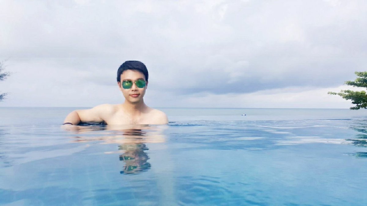 MFUworker's tweet image. เนี่ย!!!! ✨พี่บิลเกต✨ นายกแพทยศาสตร์ ไม่พูดอะไรเยอะ อยากให้ดูเอาเอง5555 แอดป่วยแปปเด้อให้หมอรักษาก่อน ☺️