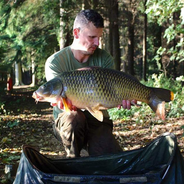 Mid 20 common from last weekend for Simon Whittle. Simon used our Skin-Tech and Hand Sharpened R6s in the size 4.
rigittackle.co.uk