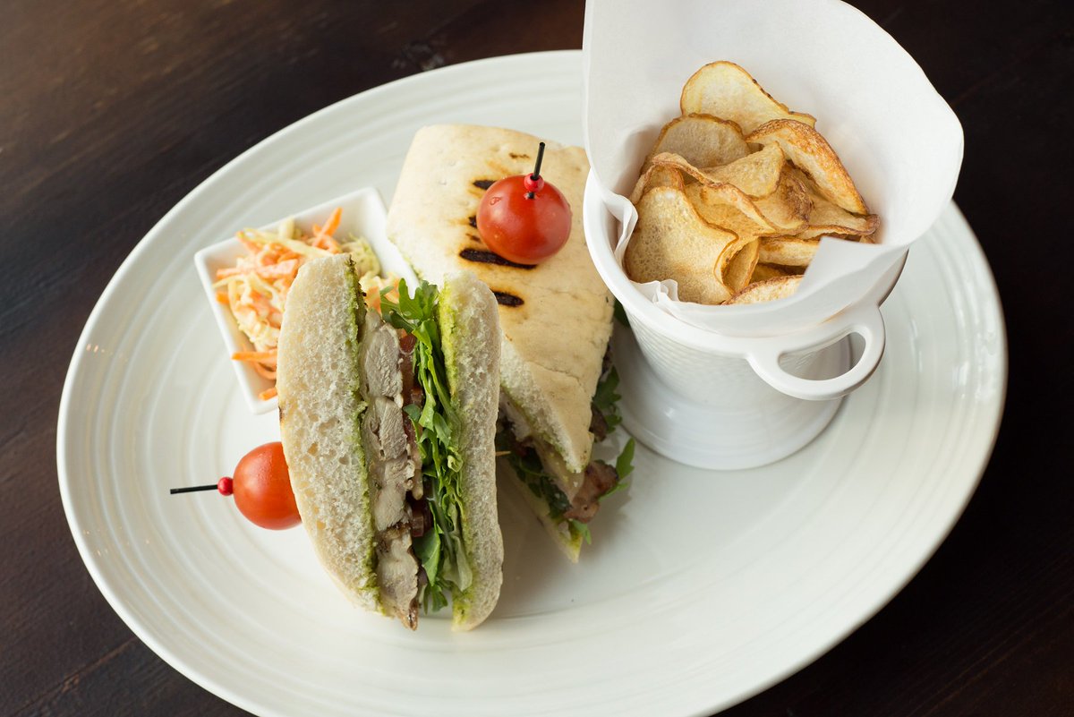 TRYPWyndhamDXB's tweet photo. Your #lunch is our #business. 
Choose any of our delicious BLEASURE LUNCH menu options from AED 65 at @localindxb. #businesslunch https://t.co/U2mWj79LaA