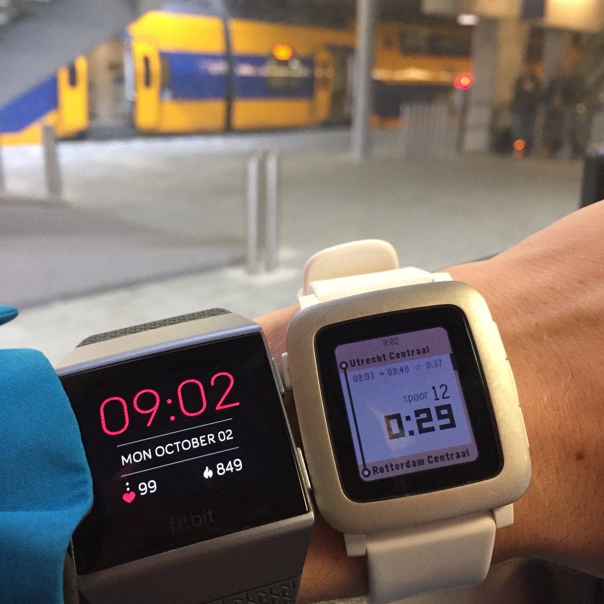 NextTrain tweet media