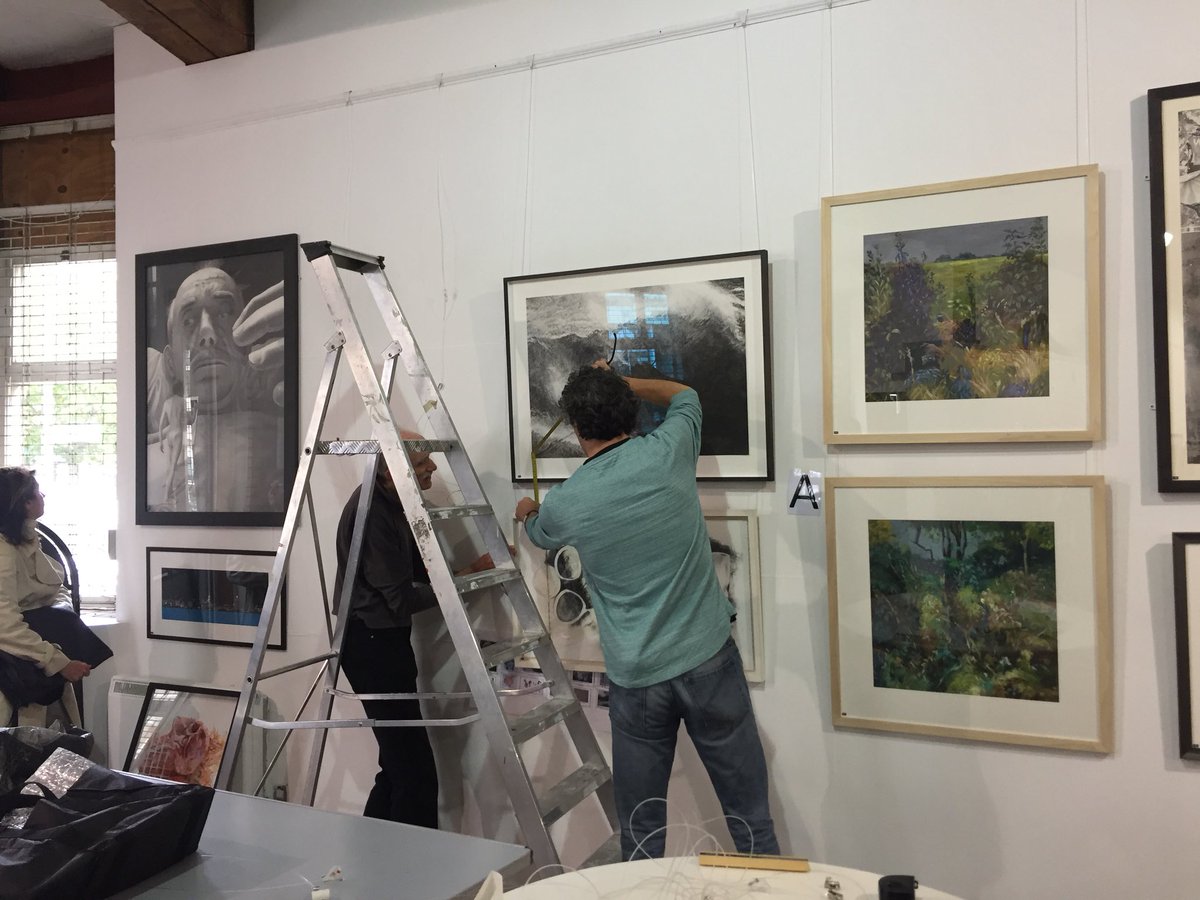 ronanwalshart's tweet photo. Itβs all coming together @MenierGallery @SGFADrawing #Draw17 preview night tomorrow of the annual show at London Bridge - come join us. https://t.co/pQTgeMtvbZ