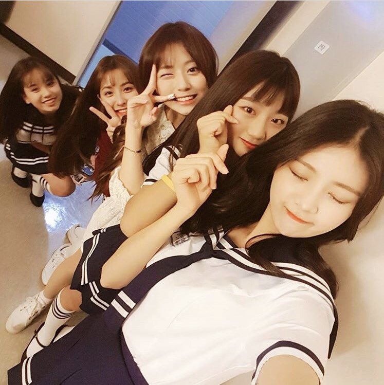 YoungjuTH's tweet photo. [IG UPDATE]
ยองจูลงภาพบรรยากาศวันที่ไปเชียร์เพื่อนๆ รอบสุดท้ายค่ะ
#JOYOUNGJU #조영주 #โจยองจู #IdolSchool https://t.co/VyO6yvmAQd
