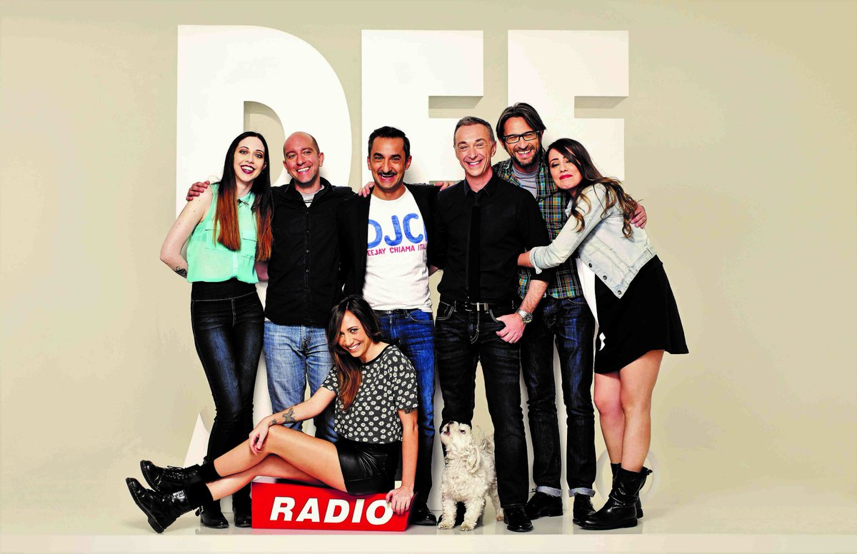 Warner Bros. Discovery (@discoveryitalia) on Twitter photo Tra poco #Linus e <a href="/NicoSavi/">Nicola Savino</a> per la prima volta su <a href="/dmaxitalia/">dmaxitalia</a> con <a href="/DjChiamaItalia/">Deejay chiama Italia</a>. Ospite della puntata il pugile pittore #OmarHassan 📻😎 Tra poco #Linus e <a href="/NicoSavi/">Nicola Savino</a> per la prima volta su <a href="/dmaxitalia/">dmaxitalia</a> con <a href="/DjChiamaItalia/">Deejay chiama Italia</a>. Ospite della puntata il pugile pittore #OmarHassan 📻😎