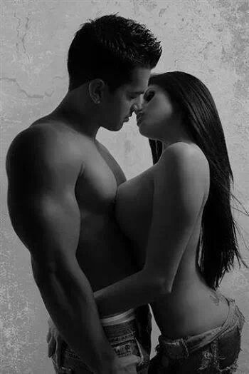 أدرَكت أنني اُحبكَ مُنذ أن أصبَحت
أبتَسمّ لَحديثكٓ دونْ أن تَراني 😊😍علوش