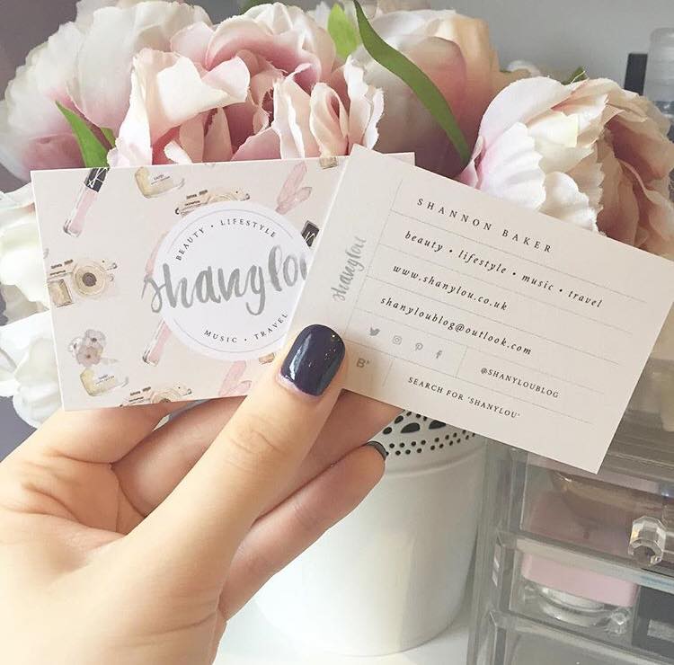 *NEW* Re-Designing My Blog Business Cards with my babe <a href="/mielcafeco/">Giada</a> 💗💗>> bit.ly/2hIgvU9 << #thebloggershub #bloggers