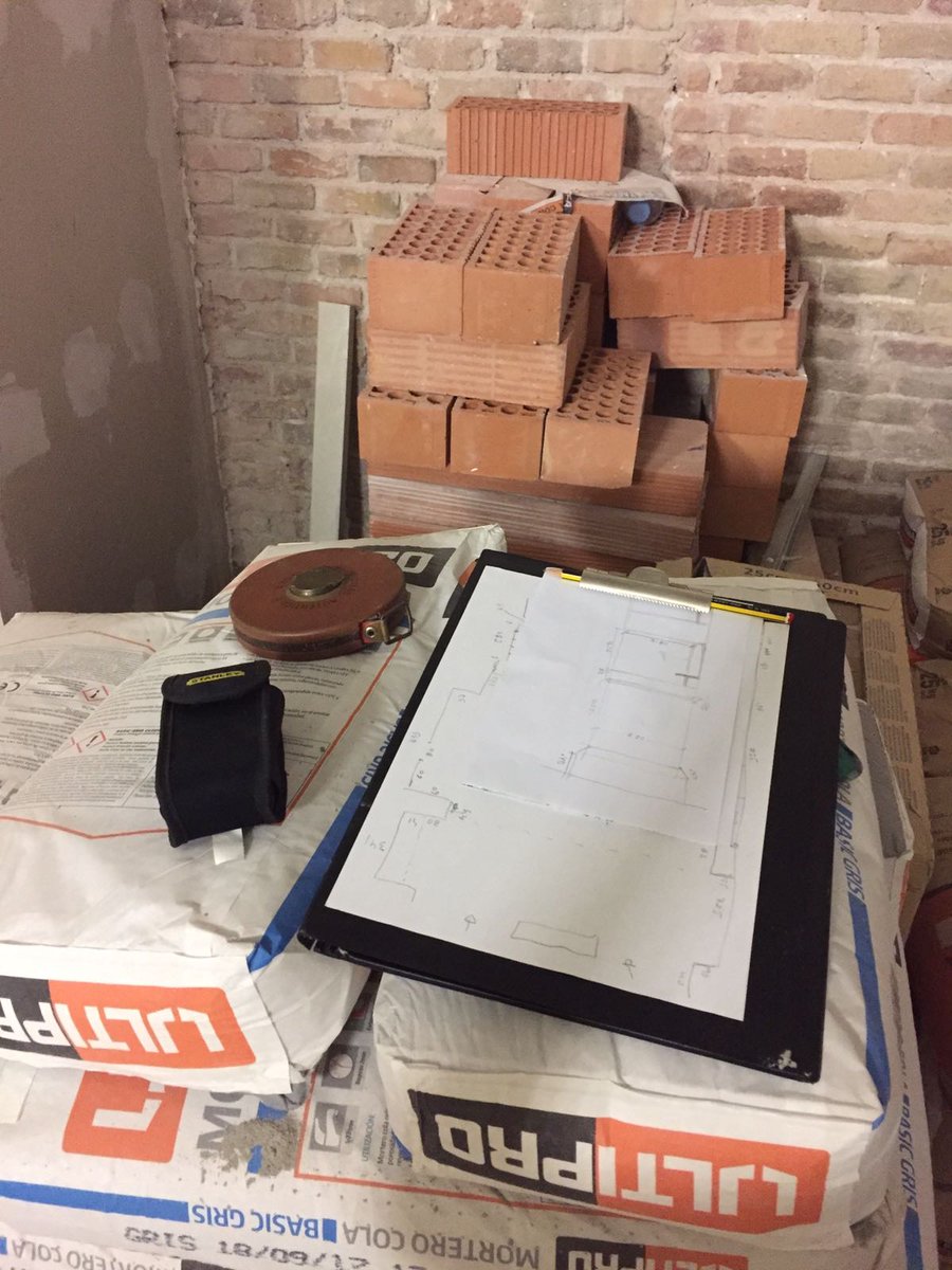 Decoram5's tweet photo. #FelizLunes #DiaMundialArquitectura
Empezamos la semana en obra
Restaurante Bar Músical
https://t.co/uEFY517FD6 https://t.co/THWHiTBY4g