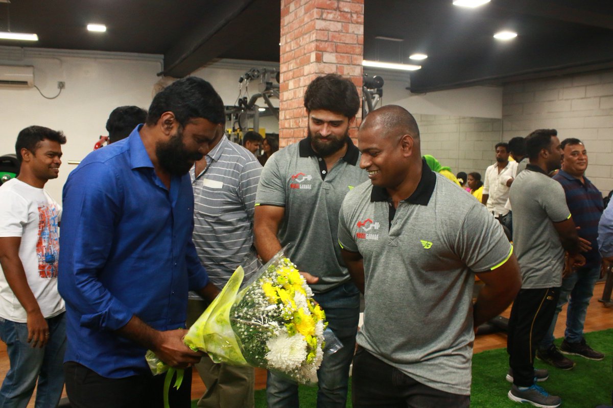onlynikil's tweet photo. Produces G.K.M #TamilKumaran @ #MuscleGarage #GYM At #Alwarpet - TTK Road Photos https://t.co/T4oKVCjo9D