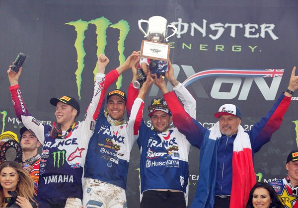 LeRepaire's tweet photo. 4e victoire consécutive de la France au Motocross des Nations #MXoN2017  https://t.co/DmCa9bjeBq https://t.co/gW3m8fZhfT