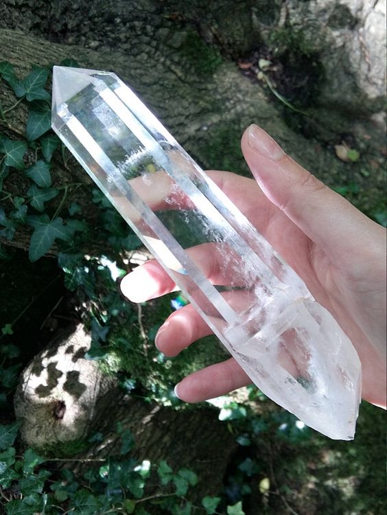 cosmiccrystals_'s tweet photo. Ultimate Quartz Power Wand!! https://t.co/Ll5P84OZOC
