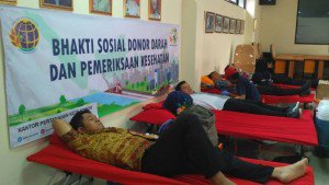 HalloJabarCom's tweet photo. Memperingati HUT ke-57 Agraria, Pegawai BPN Kota Bogor Gelar Donor Darah https://t.co/s6h0P8UuSv https://t.co/Qec8OIQAHJ