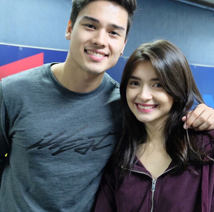 ShyMarcSmashers's tweet photo. Thank you Lord for the blessings 💛
#ParaSaBrokenHearted 🎥🔜

#ShyMarcoSmashers https://t.co/Wb1O0HRDfn