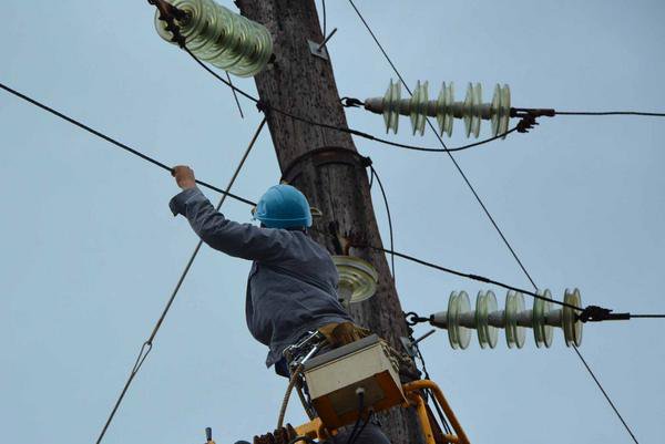 Cuba to support electrical restoration in Martinique.