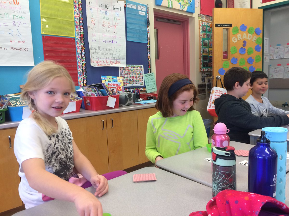MrSHighview's tweet photo. Playing some Give and Take with @MrBHighview class!! https://t.co/NGp9mwNeWD