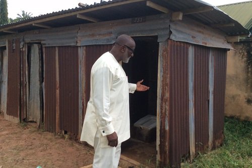 PDP flag bearer in Anambra gubernatorial election, Oseloka Obaze has said vowed to upgrade Anambra primary schools once he’s voted as governor.